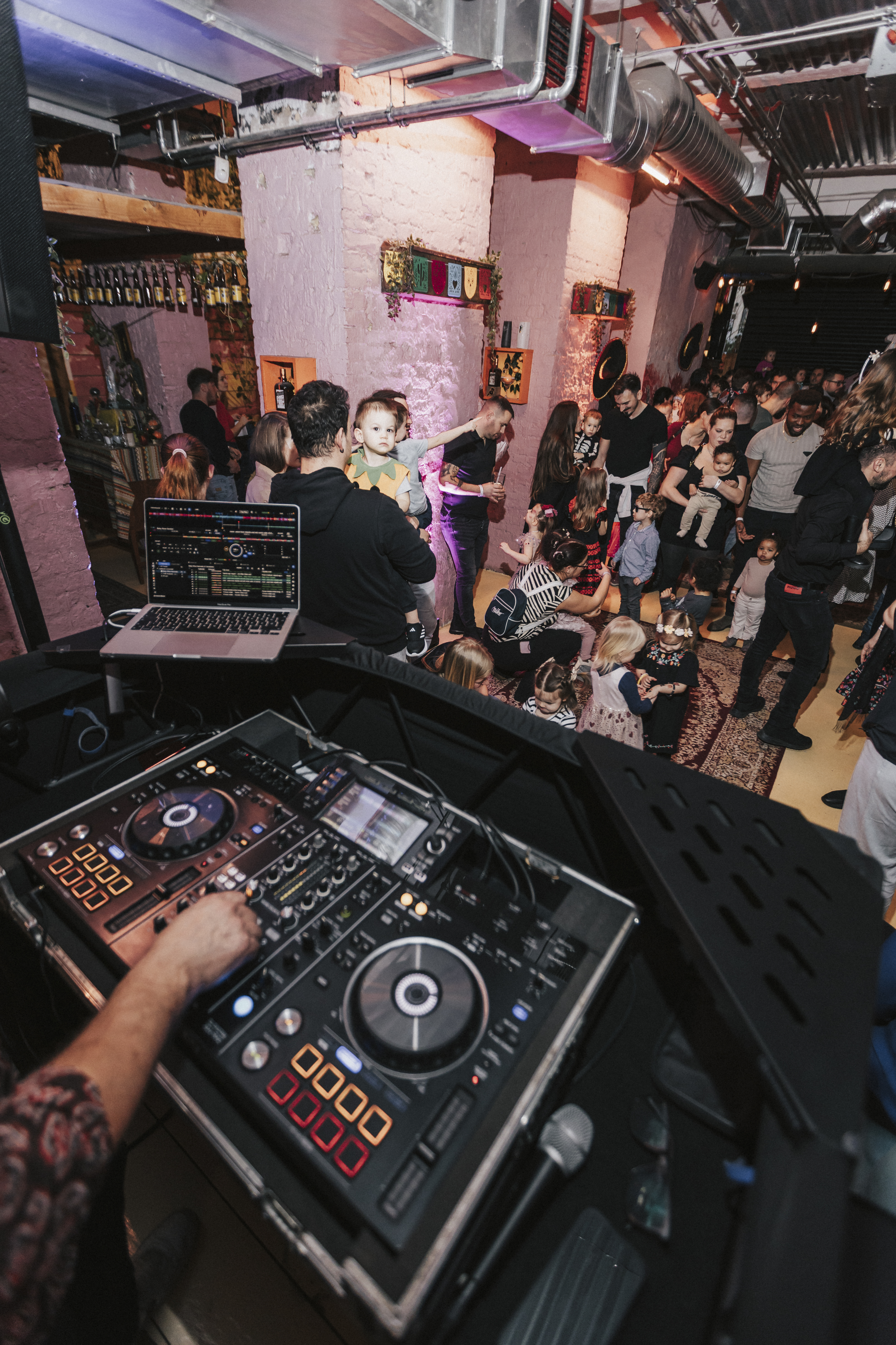 Baby Rave hangulat 8